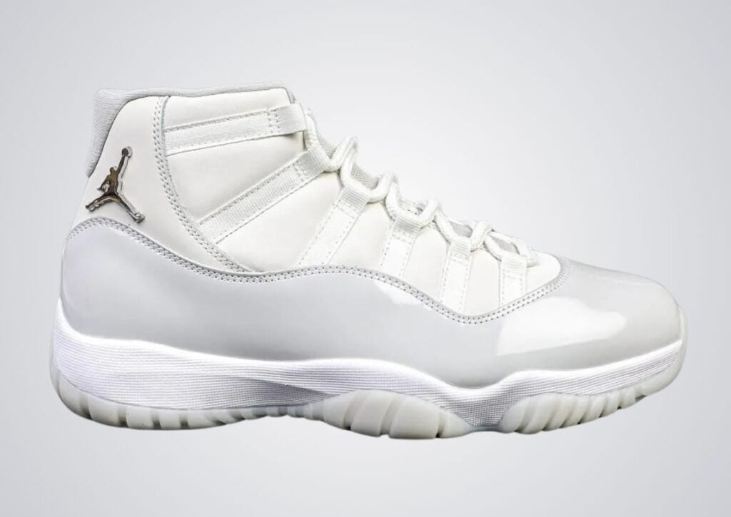 Air Jordan 11 Sail Grand Finale AR0715-110