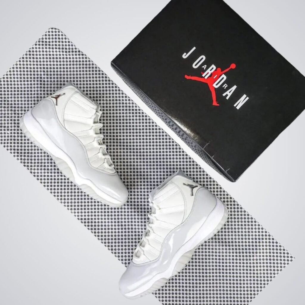 Air Jordan 11 Sail Grand Finale AR0715-110
