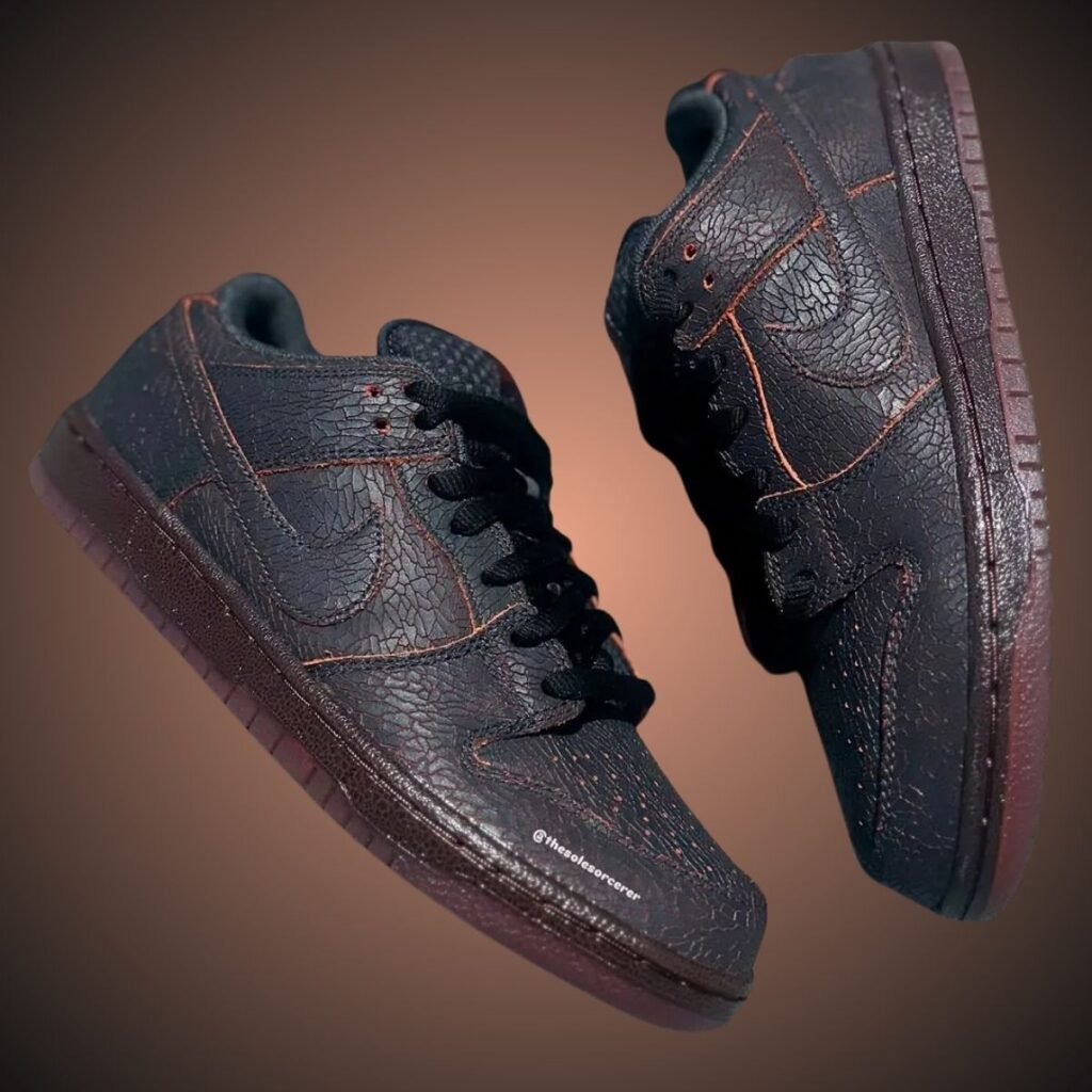 Nike SB Dunk Low Krampus 2025 HV1668-001