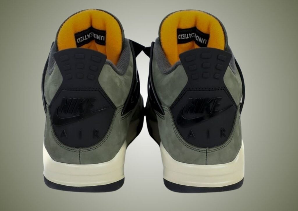 Undefeated Air Jordan 4 2025 Deep Green Clementine IB1519-200