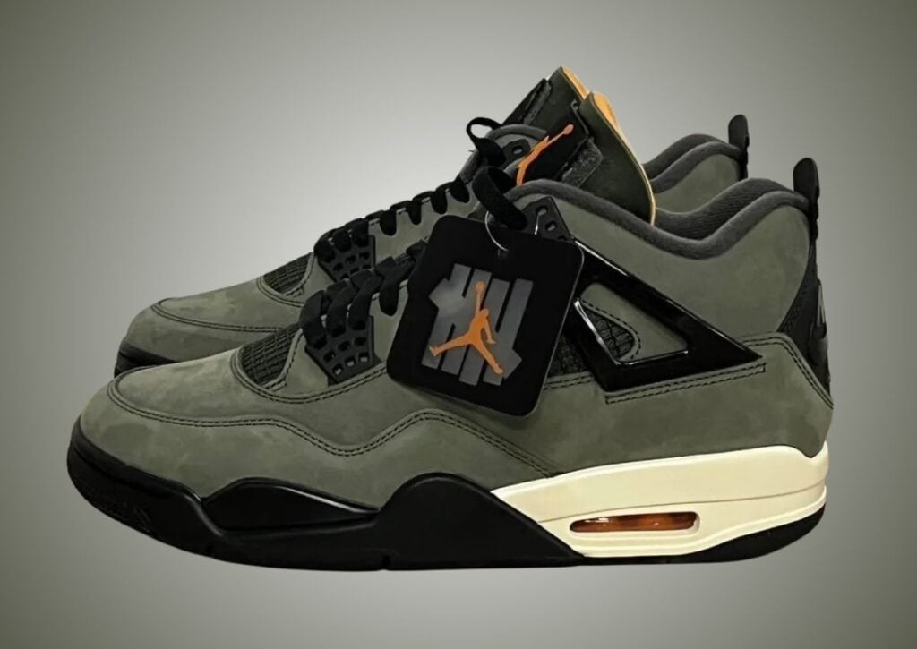 靴 UNDEFEATED Nike Air Jordan 4 Retro 2025 Undefeated Air Jordan 4 - 2025 Release Info | SneakerNews.com