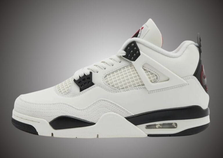 Air Jordan 4 Flight Club IM4002-100