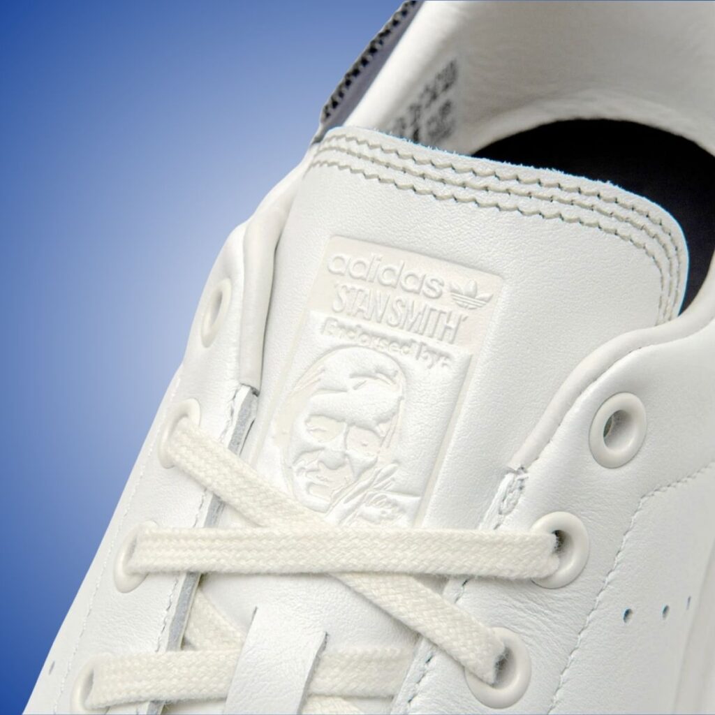 1215様 NOS Kawasaki OEM Rear Reflex Reflector 1990-1993 ZX600 28012