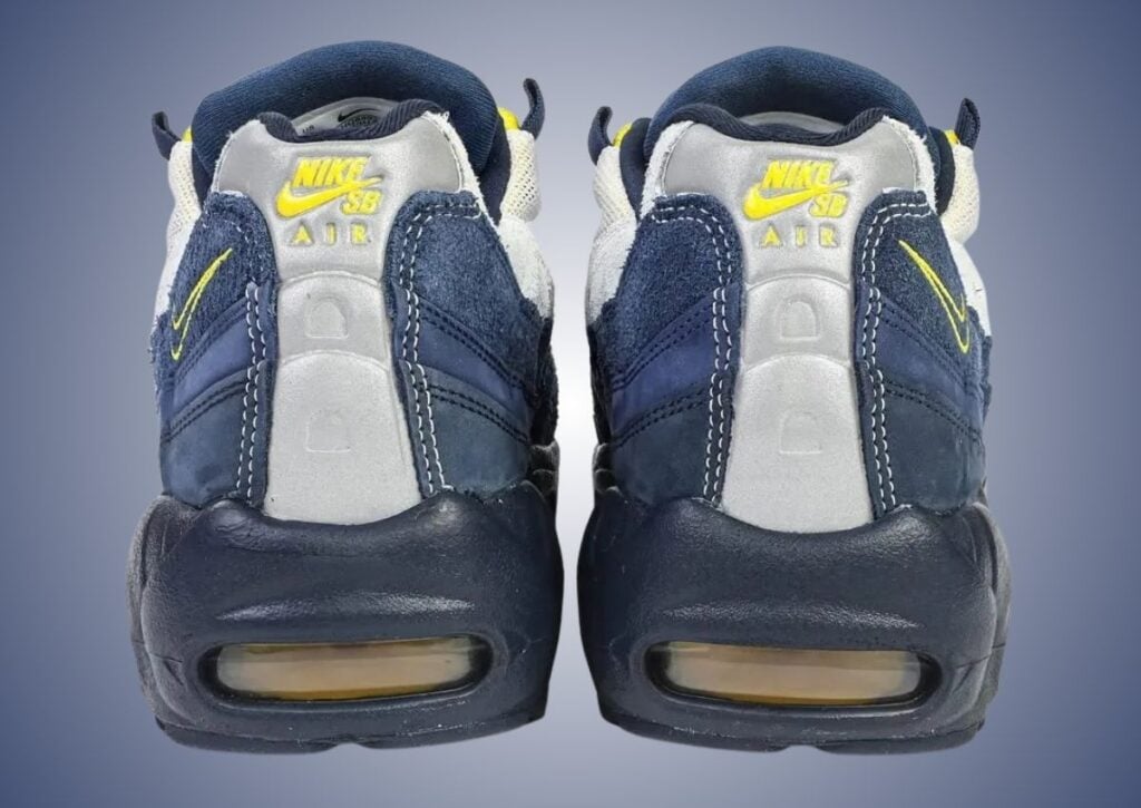 Eric Koston Nike SB Air Max 95 Obsidian Speed Yellow Midnight Navy HQ8492-400