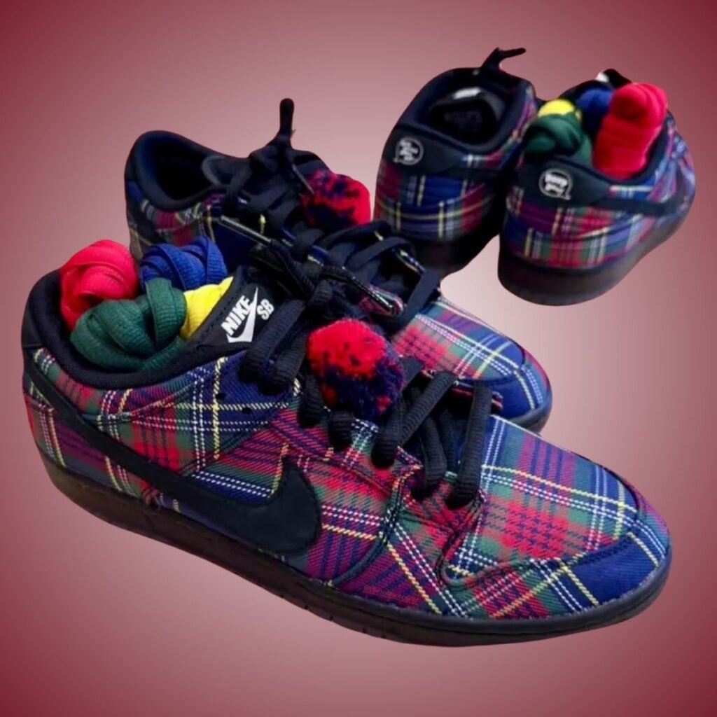 Nardwuar Nike SB Dunk Low Tartan 2025 II1493-600