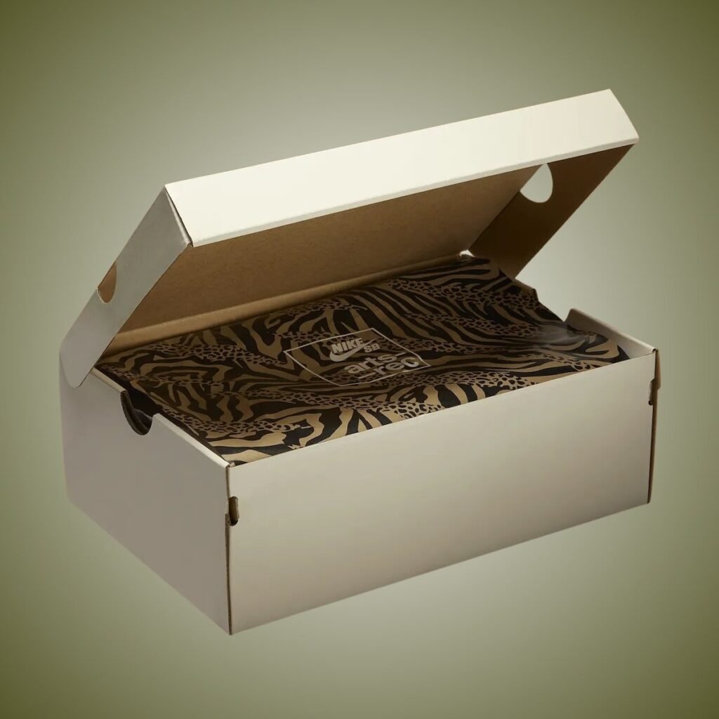 Arts-Rec Nike SB Dunk Low IH3211-200