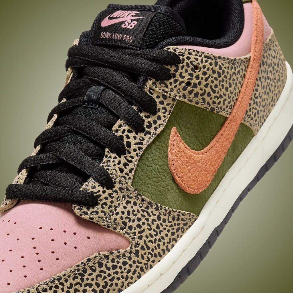 Arts-Rec Nike SB Dunk Low IH3211-200