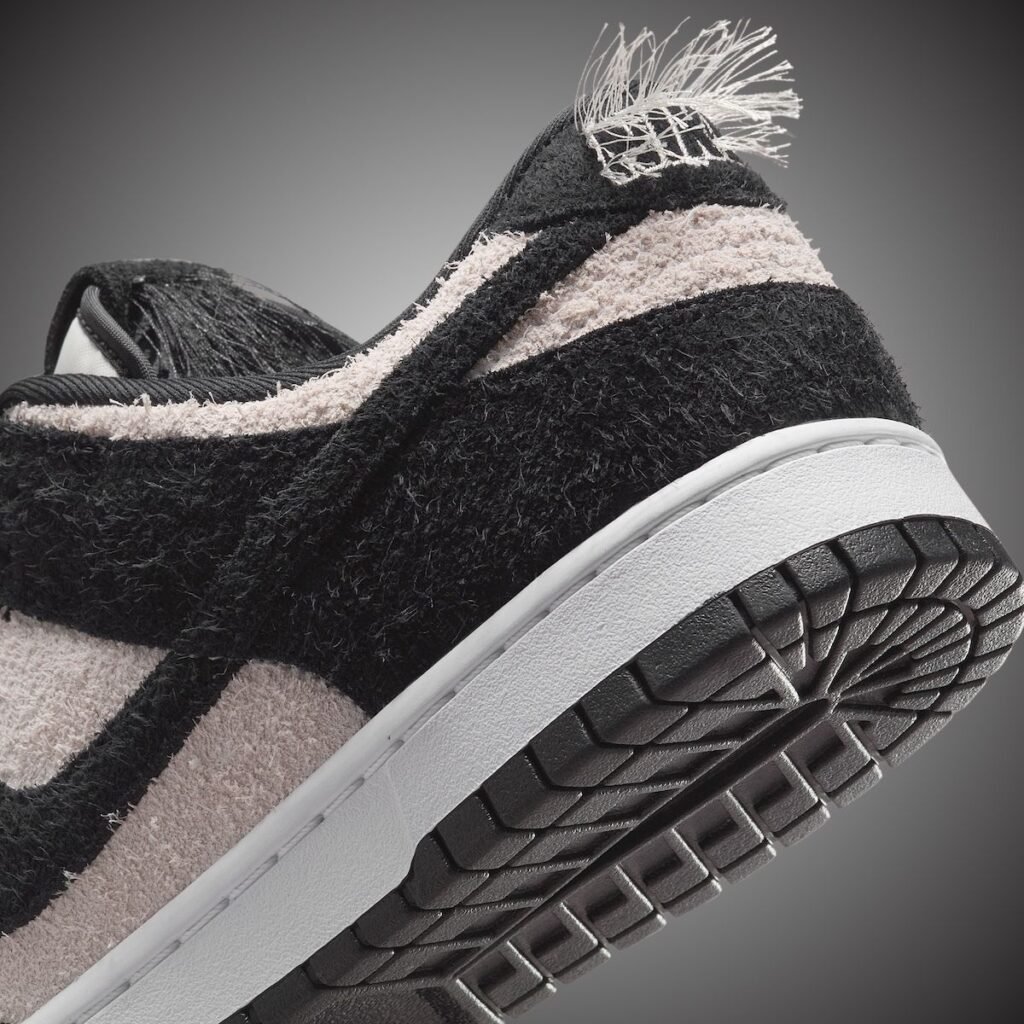 Nike Dunk Low Panda Monium White Black IB2990-100