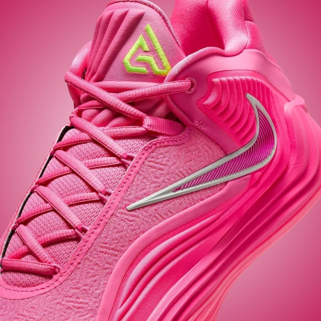 Nike Giannis Freak 7 Live Wire Pink HQ1743-600