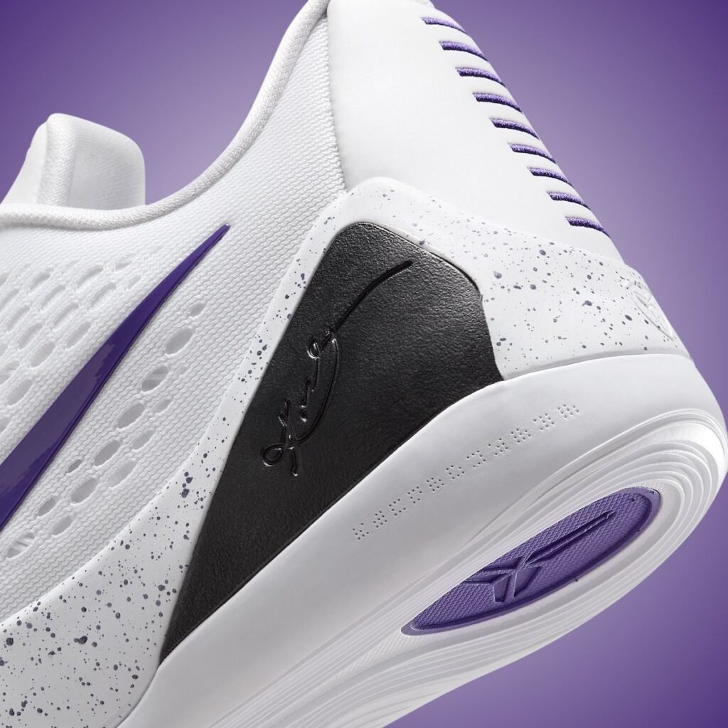 シューズ(男性用) Nike GS Kobe 9 \"White/Court Purple/\" Nike Kobe 9 EM Protro White/Court Purple IH1401-100