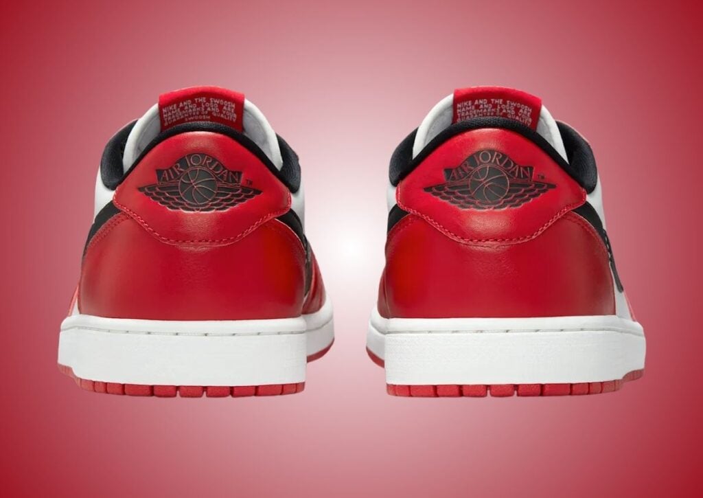 Air Jordan 1 Retro Low Chicago HQ6998-600