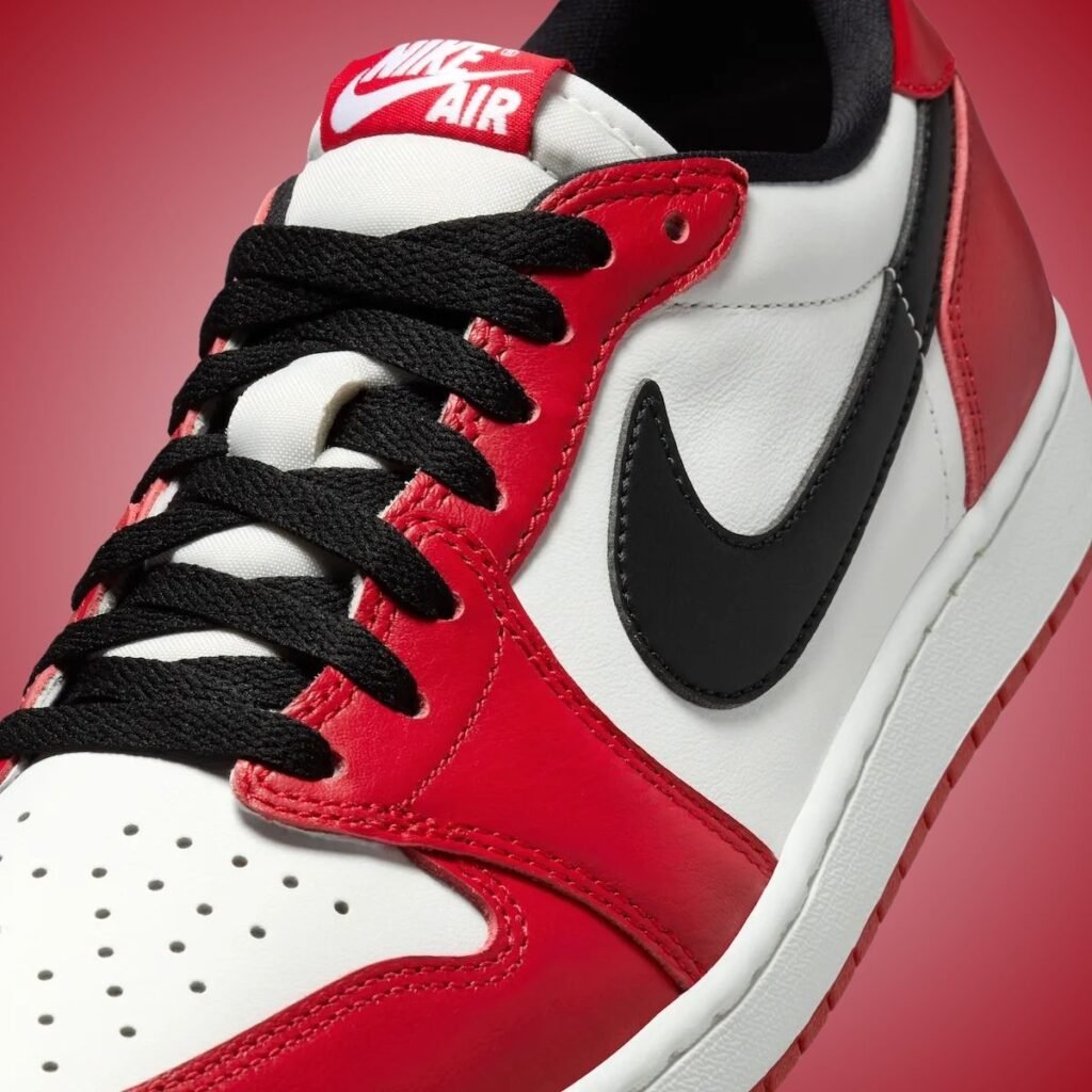 Air Jordan 1 Retro Low Chicago HQ6998-600