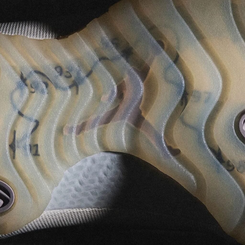 Air Jordan 11 Tokyo 2026 IQ3459-072