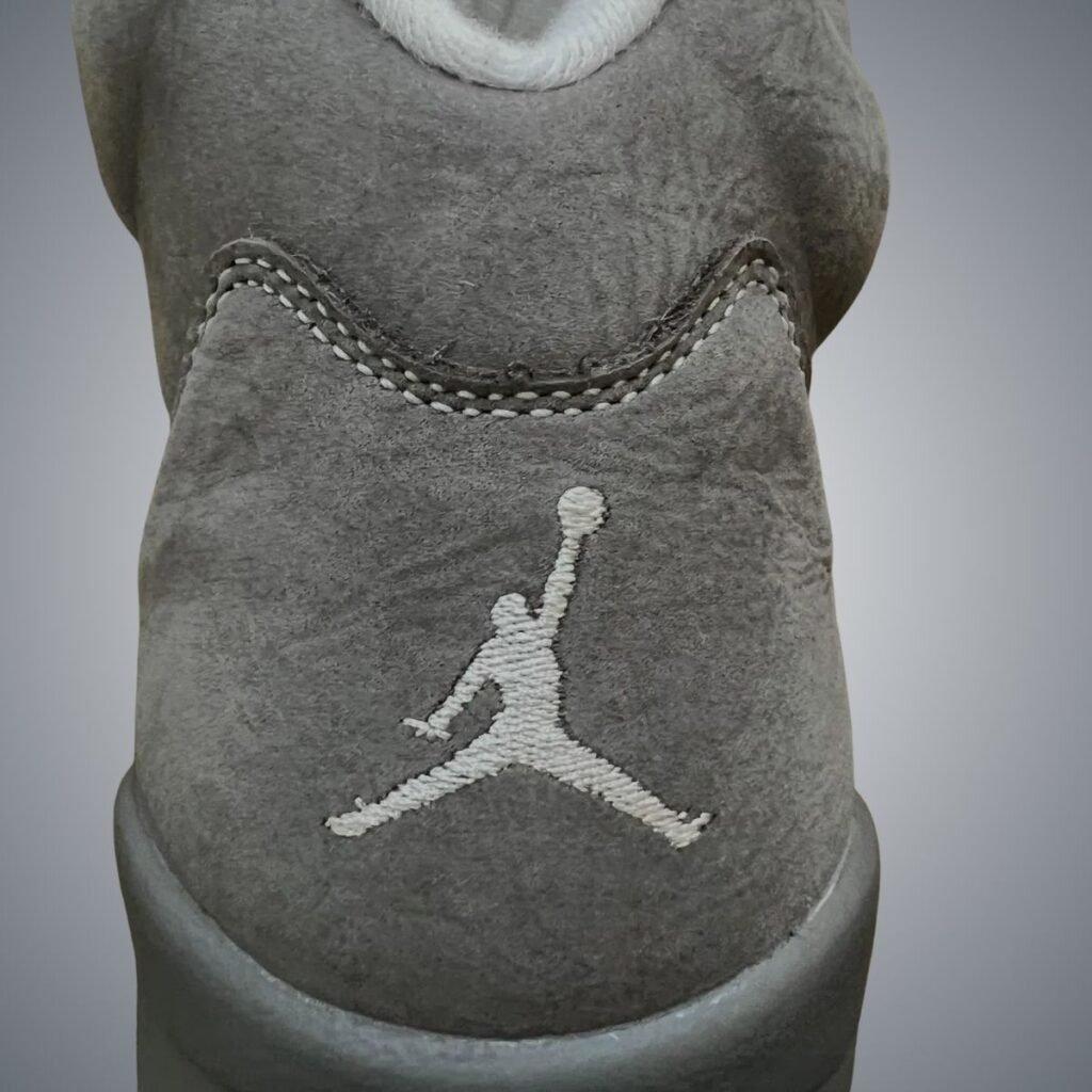 Air Jordan 5 Wolf Grey 2026
