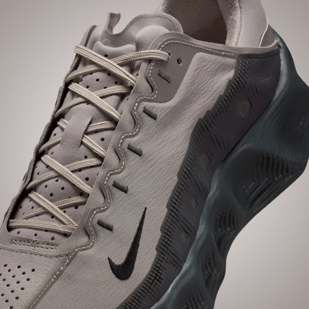 Nike Ava Rover College Grey Black Dark Smoke Grey IM9327-001