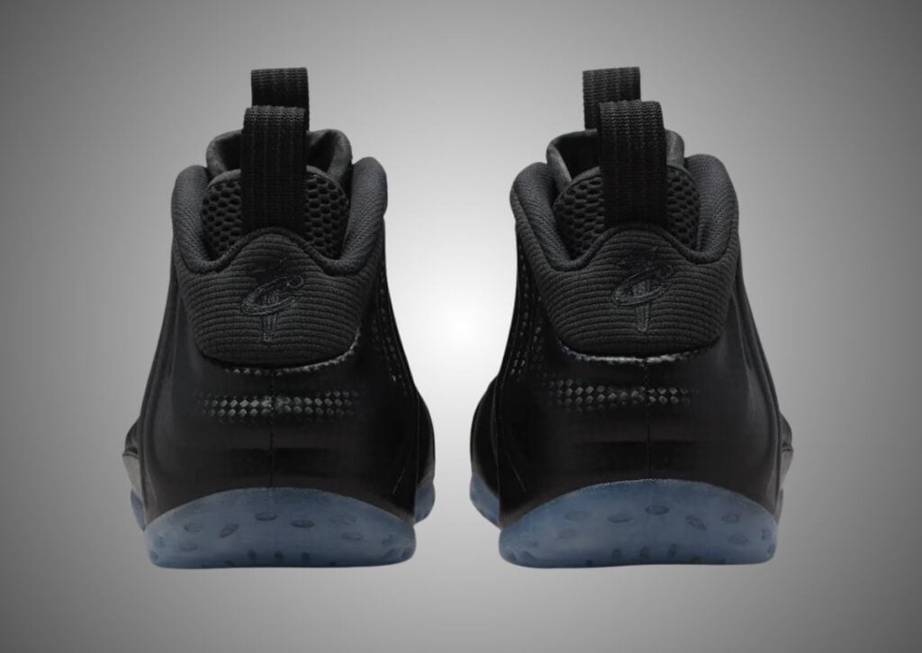 Nike Air Foamposite One Carbon Fiber HF2902-002 Release Info