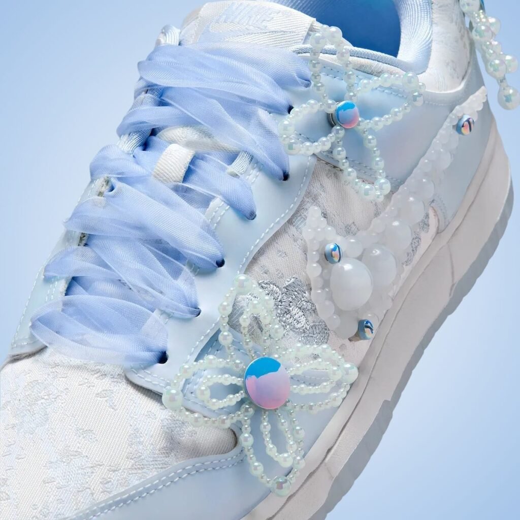 Susan Fang Nike Dunk Low HV8575-100