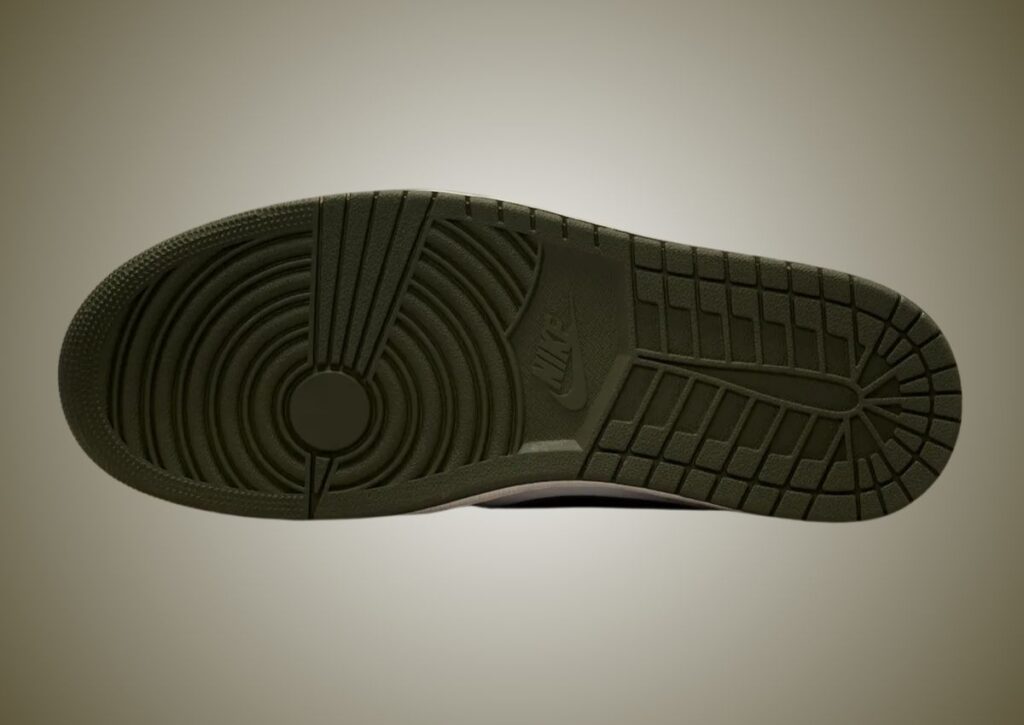 Air Jordan 1 Low OG Medium Olive HQ6998-200