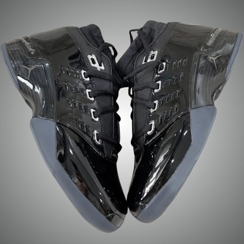 Air Jordan 17 Low Black Patent IV7640-001