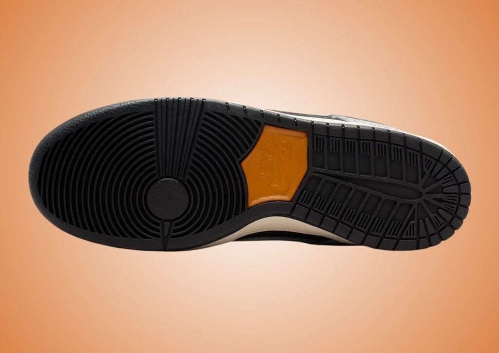 Nike SB Dunk Low Safari Cobblestone Monarch FZ1233-001