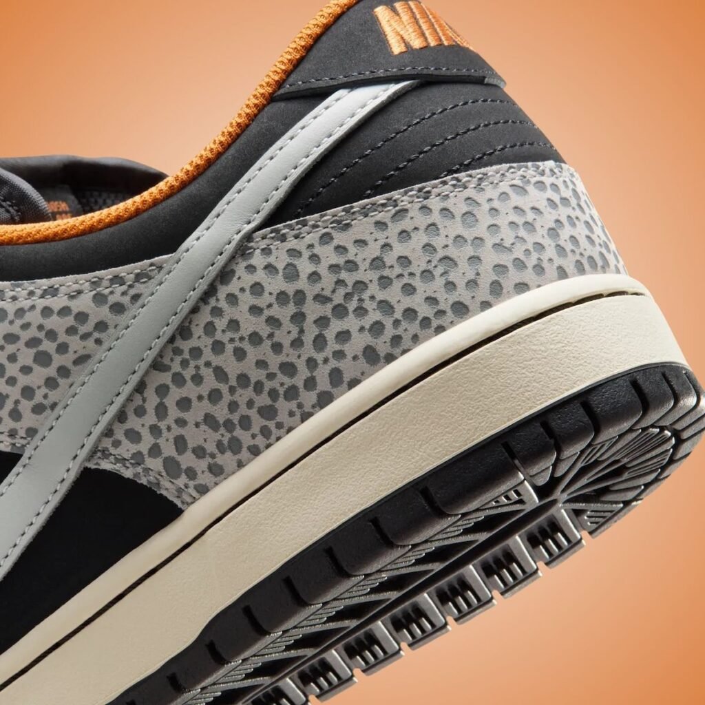 Nike SB Dunk Low Safari Cobblestone Monarch FZ1233-001