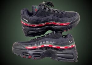 Undefeated Nike Air Max 95 Black Gorge Green Sport Red 2025
