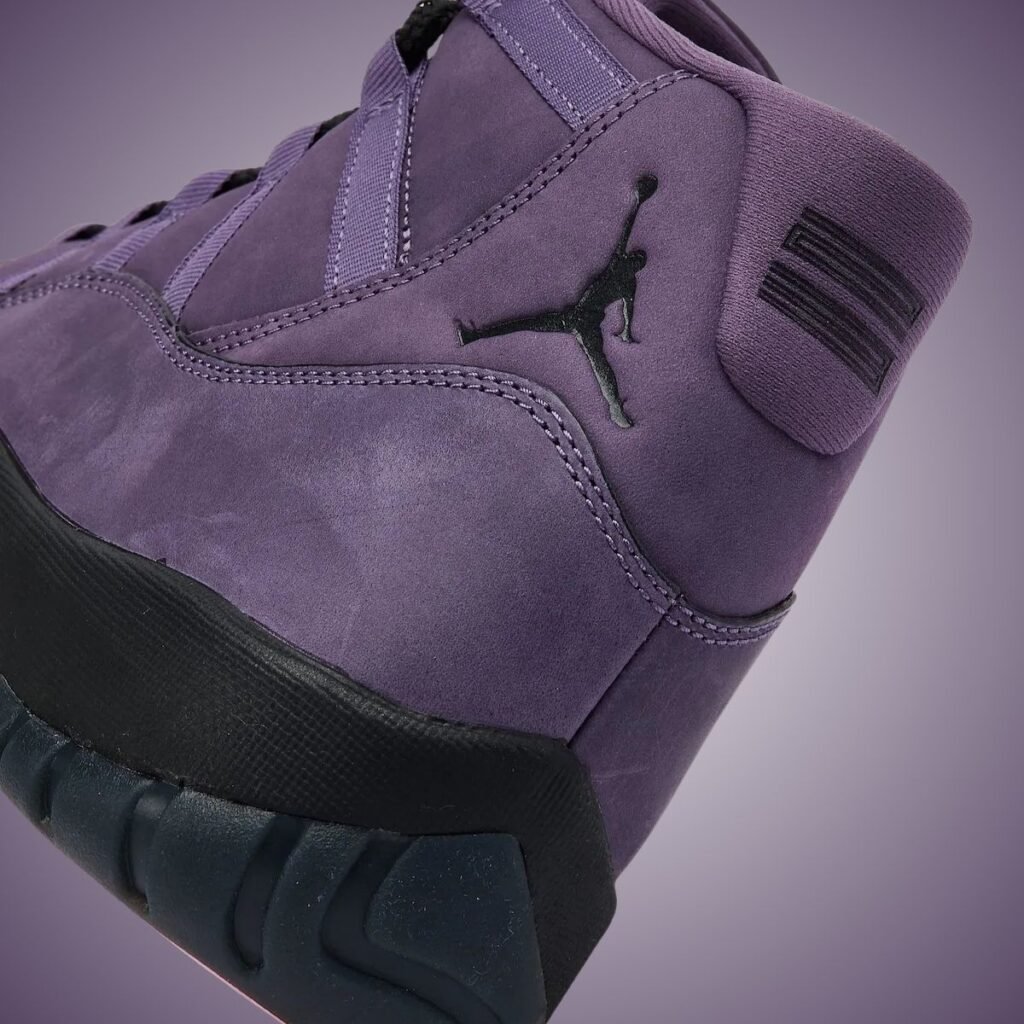 Air Jordan 11 Mojave IO8961-553