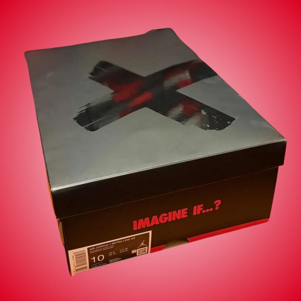 Air Jordan 1 Low OG Banned 2026 IW6276-001