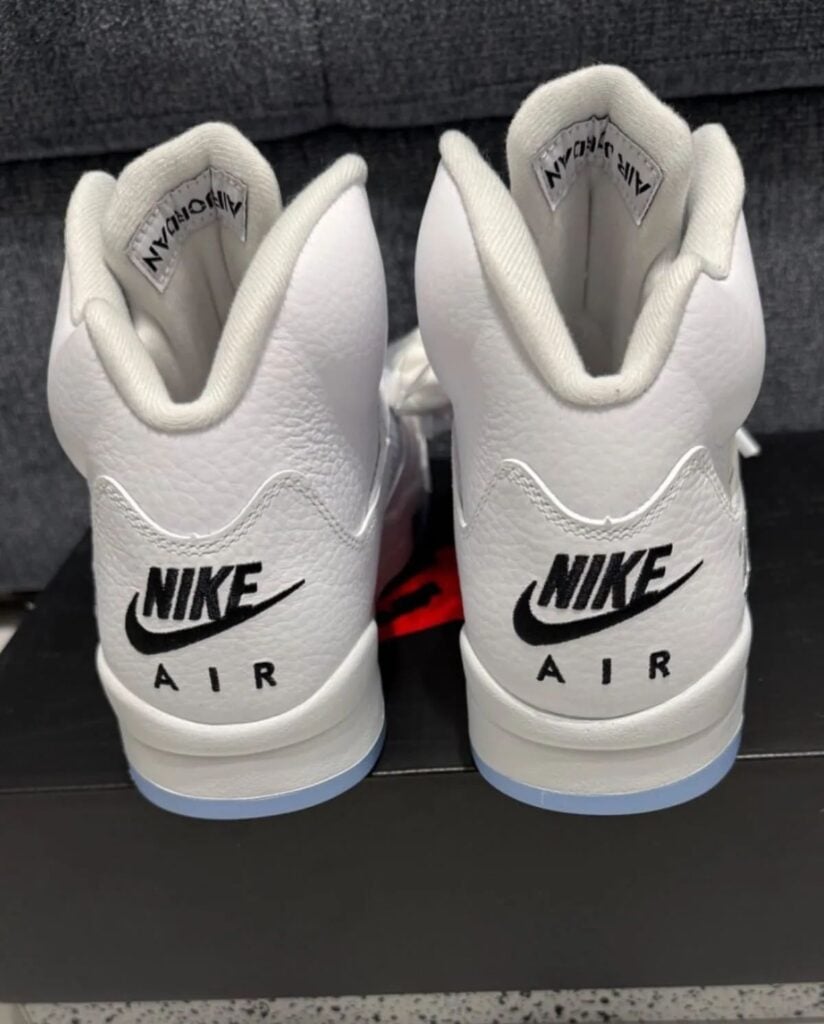 Air Jordan 5 White Metallic Silver HQ7978-103 2026