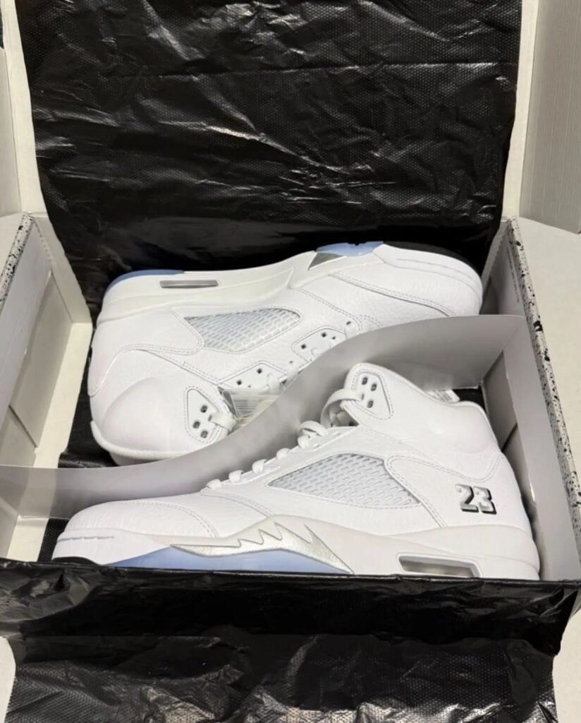 Air Jordan 5 White Metallic Silver HQ7978-103 2026