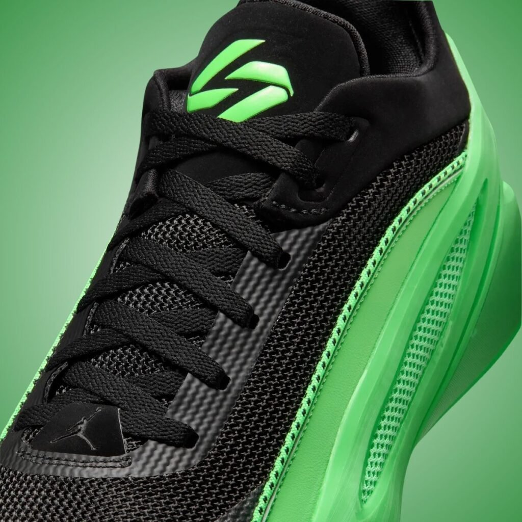 Jordan Luka 5 Venom HV8082-302