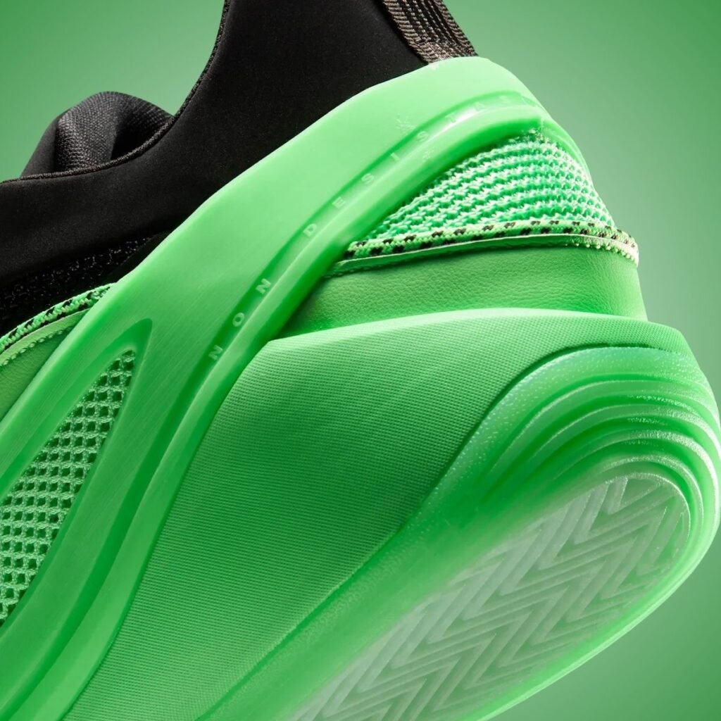 Jordan Luka 5 Venom HV8082-302