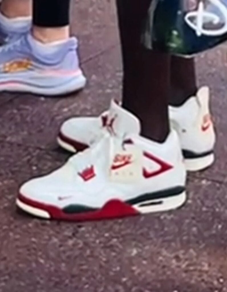 Michael Jordan Nigel Sylvester Air Jordan 4 Sail Cinnabar 2026