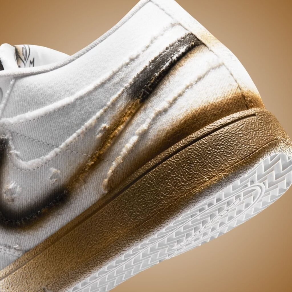 Nike Book 1 Torched IO9987-100