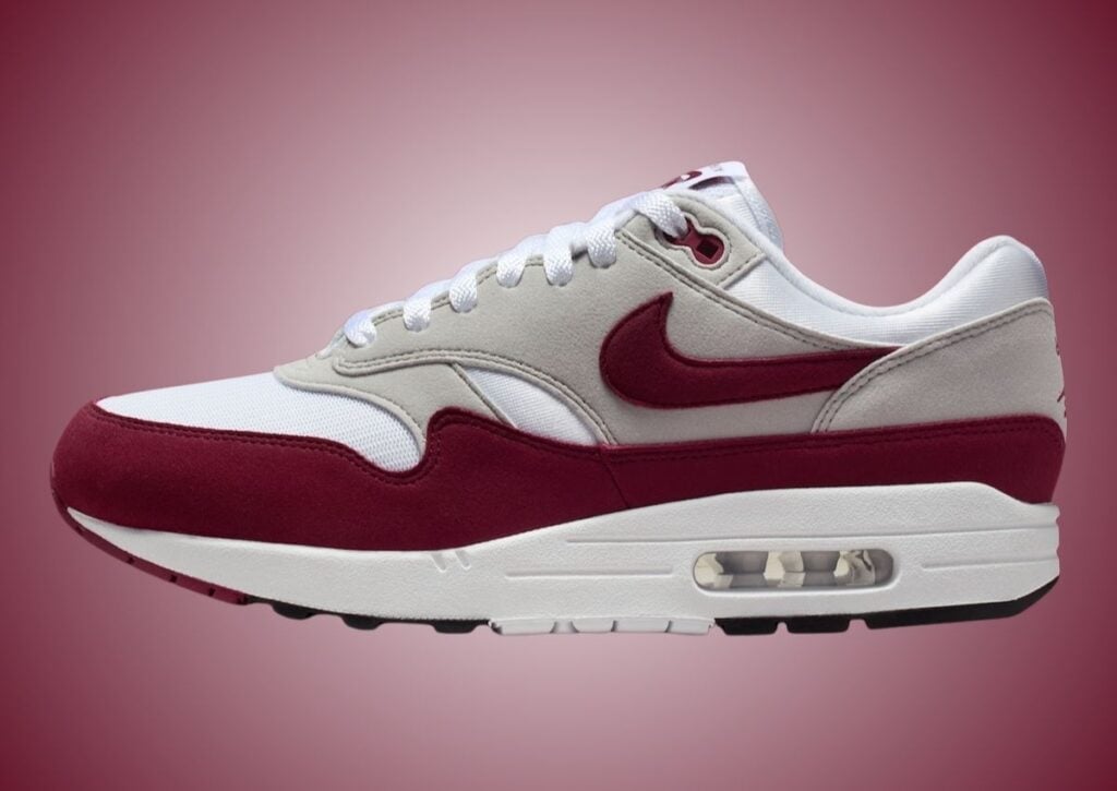 Stranger Things Nike Air Max 1 IM3906-100