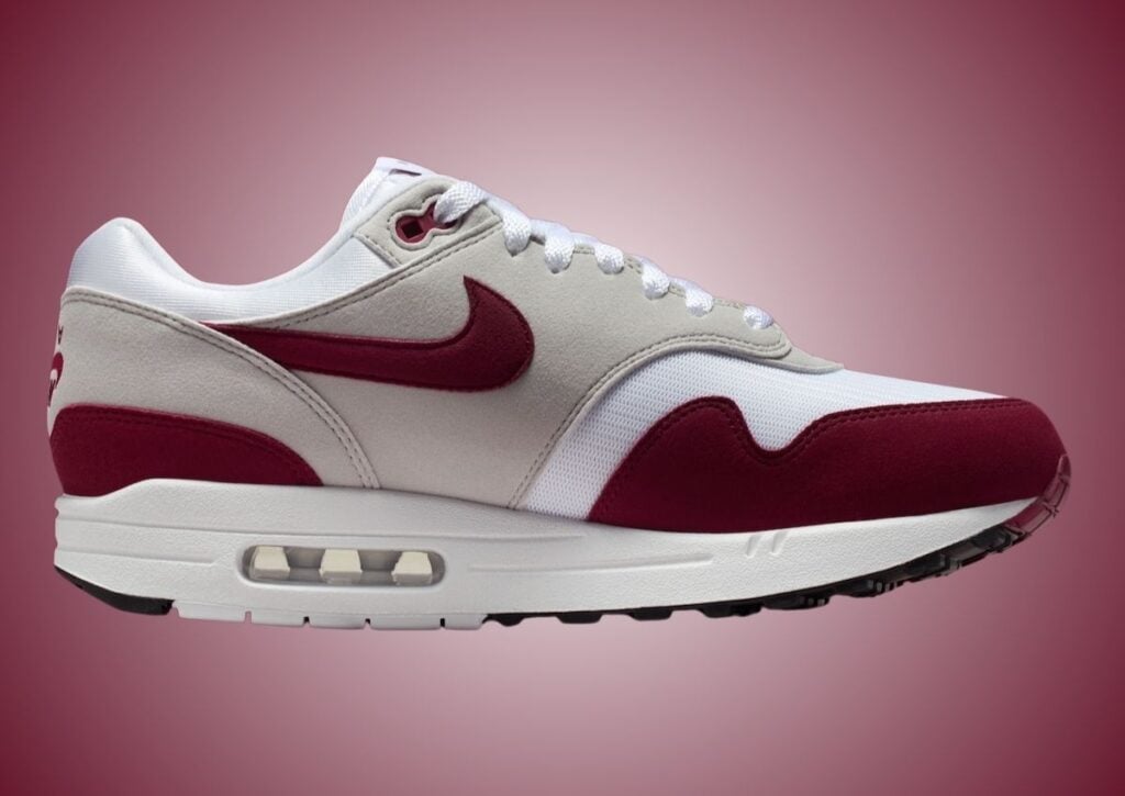 Stranger Things Nike Air Max 1 IM3906-100