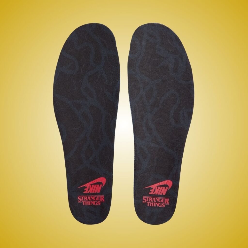 Stranger Things Nike LD 1000 IM3887-500