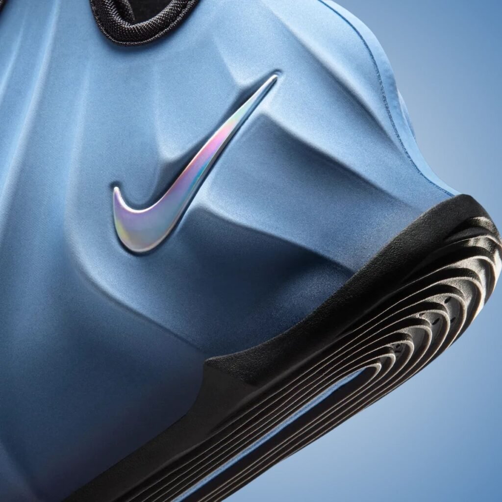 Wale Nike GT Future Blue Ice IQ6406-400