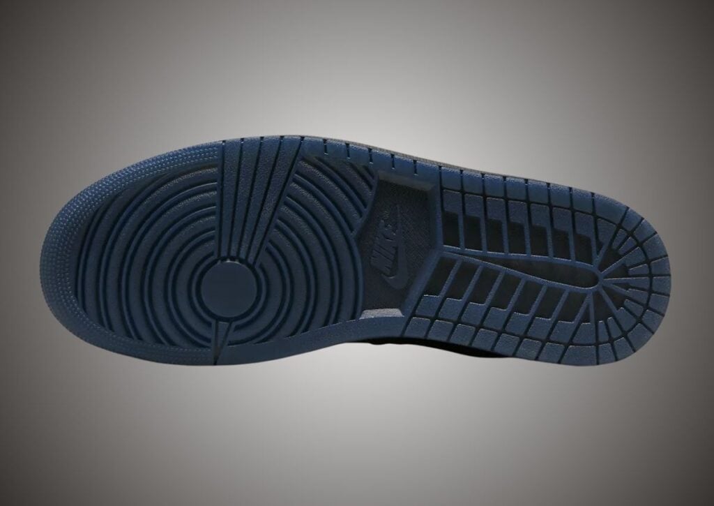 Air Jordan 1 Low Lucky Cat IQ3460-010