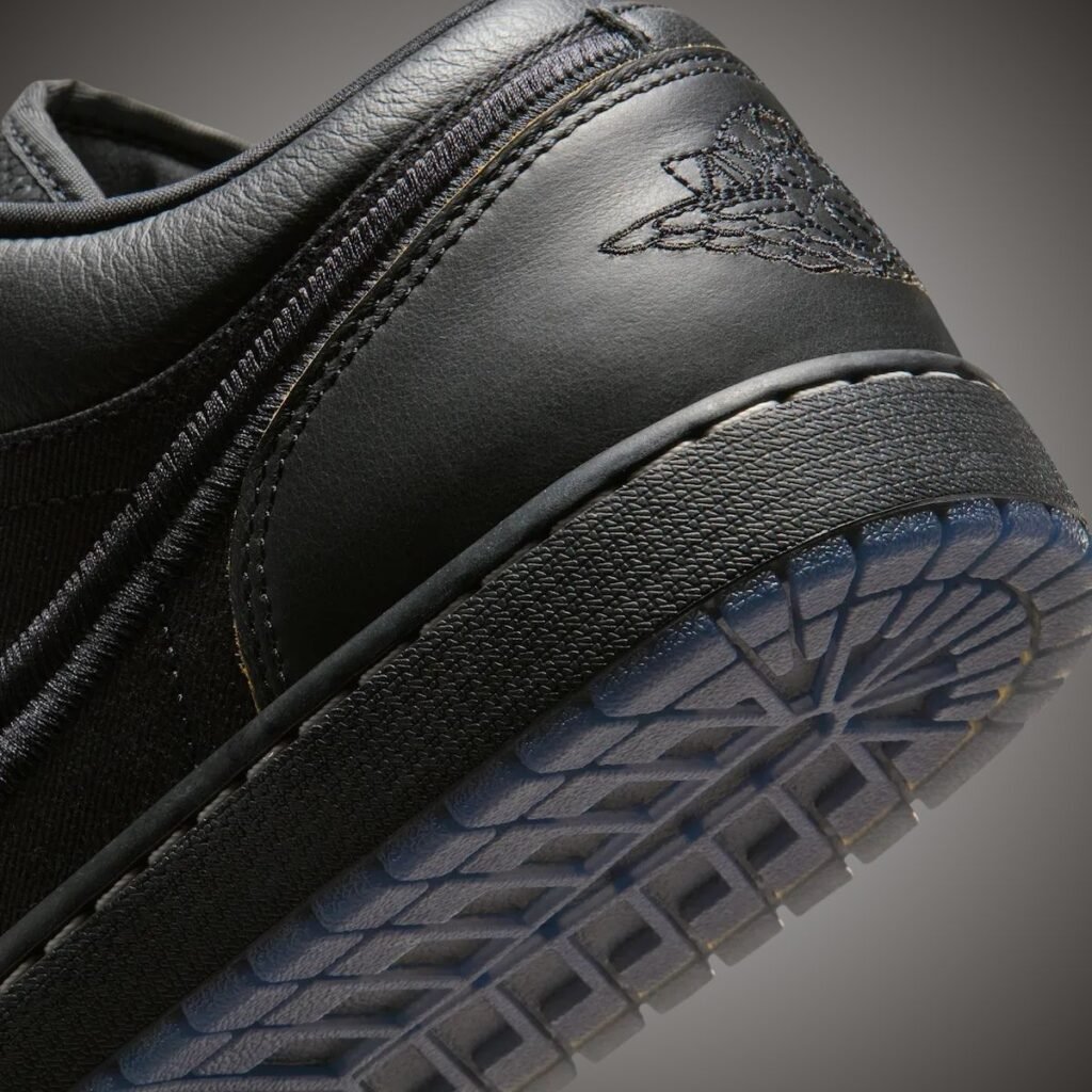 Air Jordan 1 Low Lucky Cat IQ3460-010