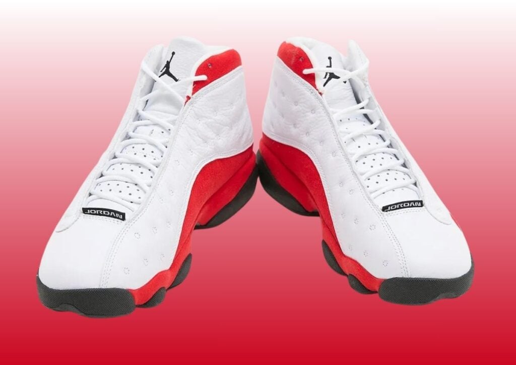 Air Jordan 13 Chicago 2026