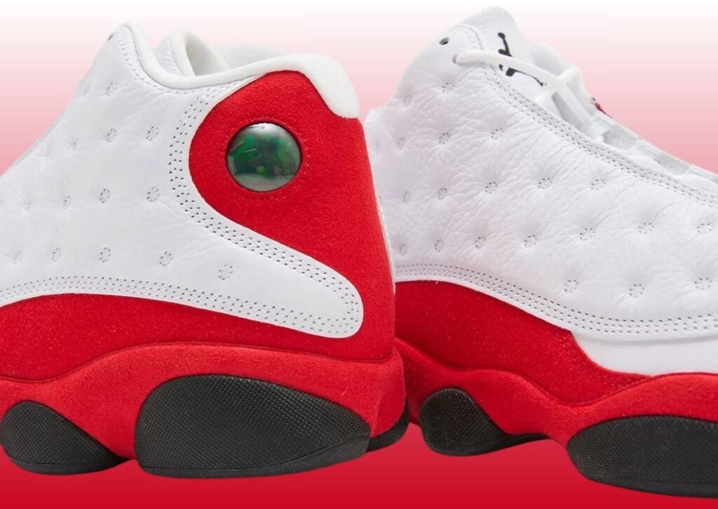 Air Jordan 13 Chicago 2026