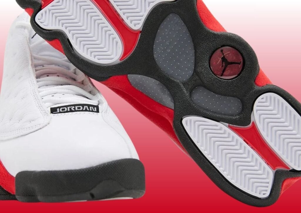 Air Jordan 13 Chicago 2026