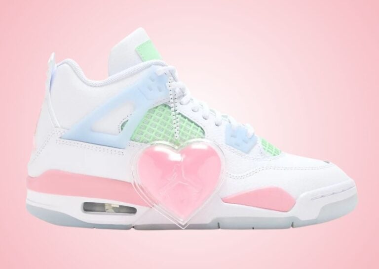 Air Jordan 4 Kids Valentines Day 2026 IB7068-100