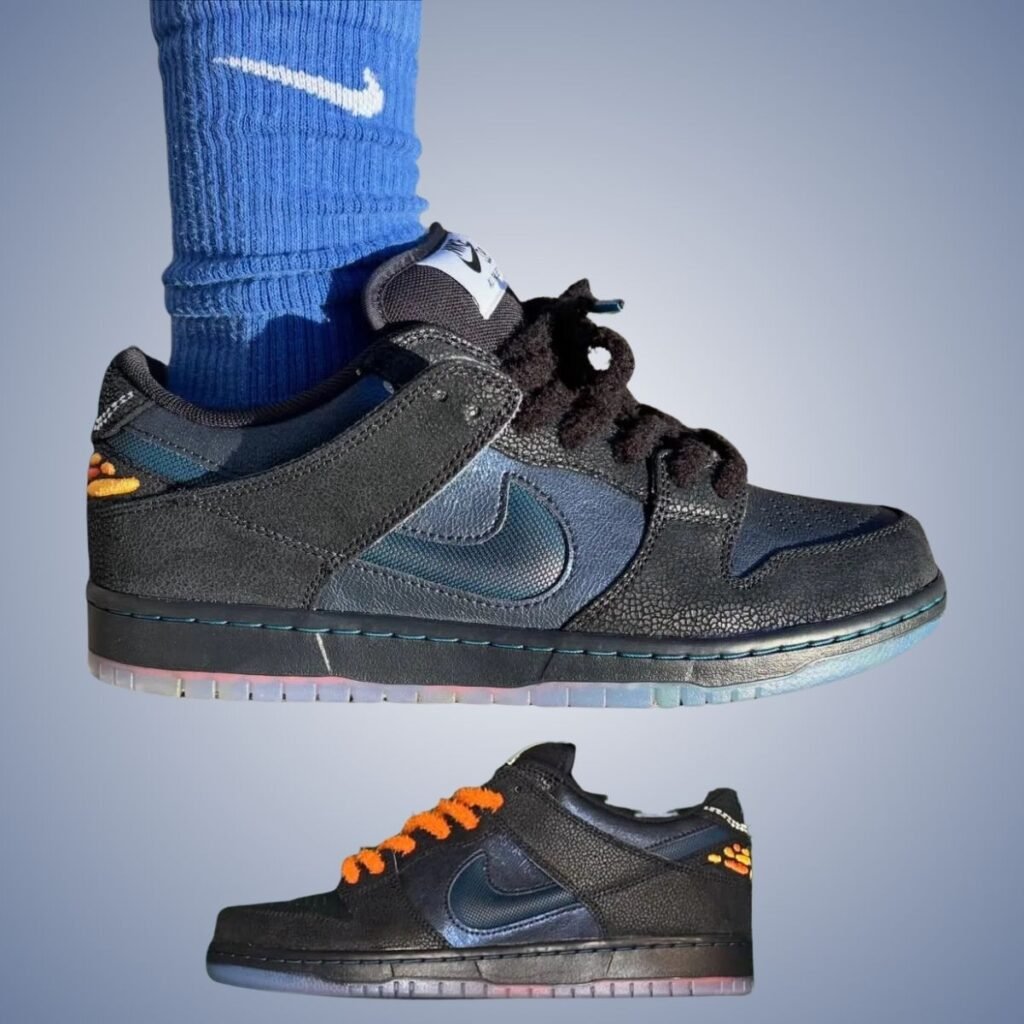 Bluetile Skateboards Nike SB Dunk Low 2026 IQ1323-001