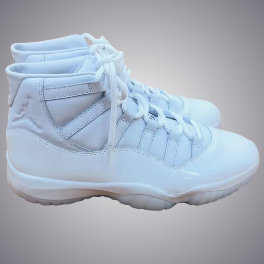 Comme des Garcons CDG Air Jordan 11 White