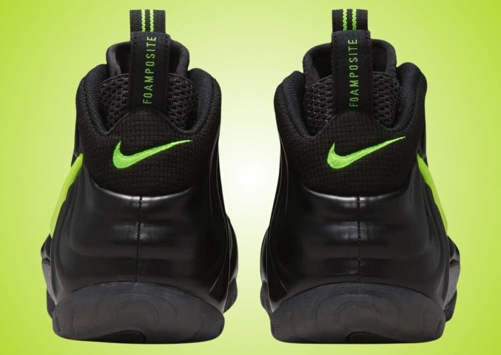 Nike Air Foamposite Pro Voltage 2026 HF0794-002