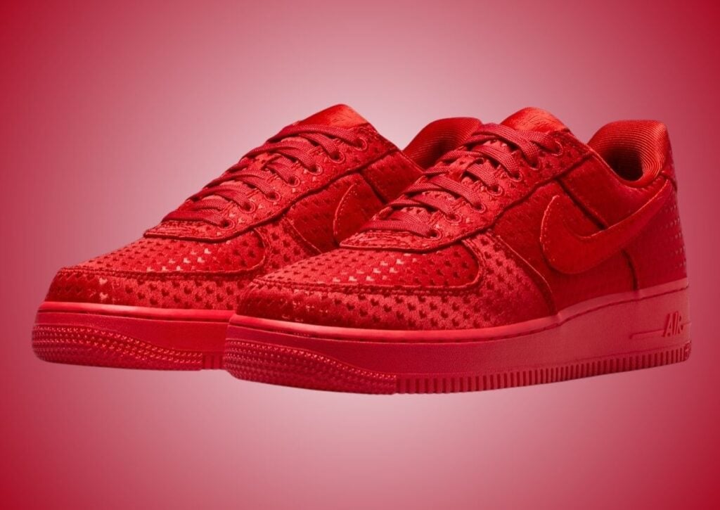 Nike Air Force 1 Low Valentines Day University Red IQ9965-600