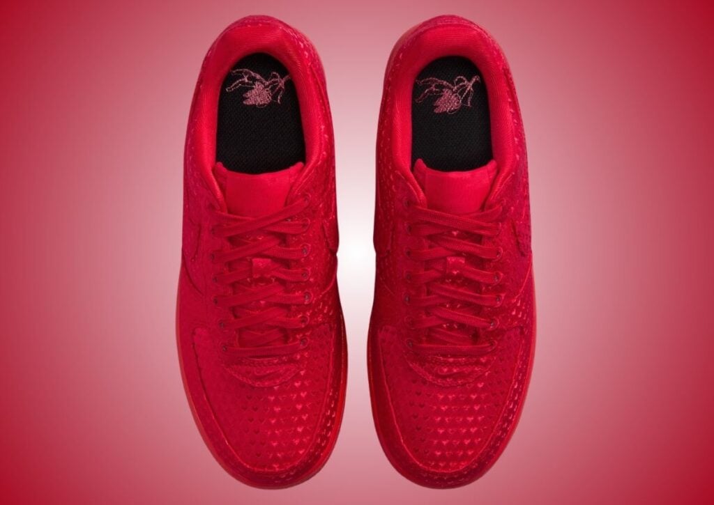 Nike Air Force 1 Low Valentines Day University Red IQ9965-600