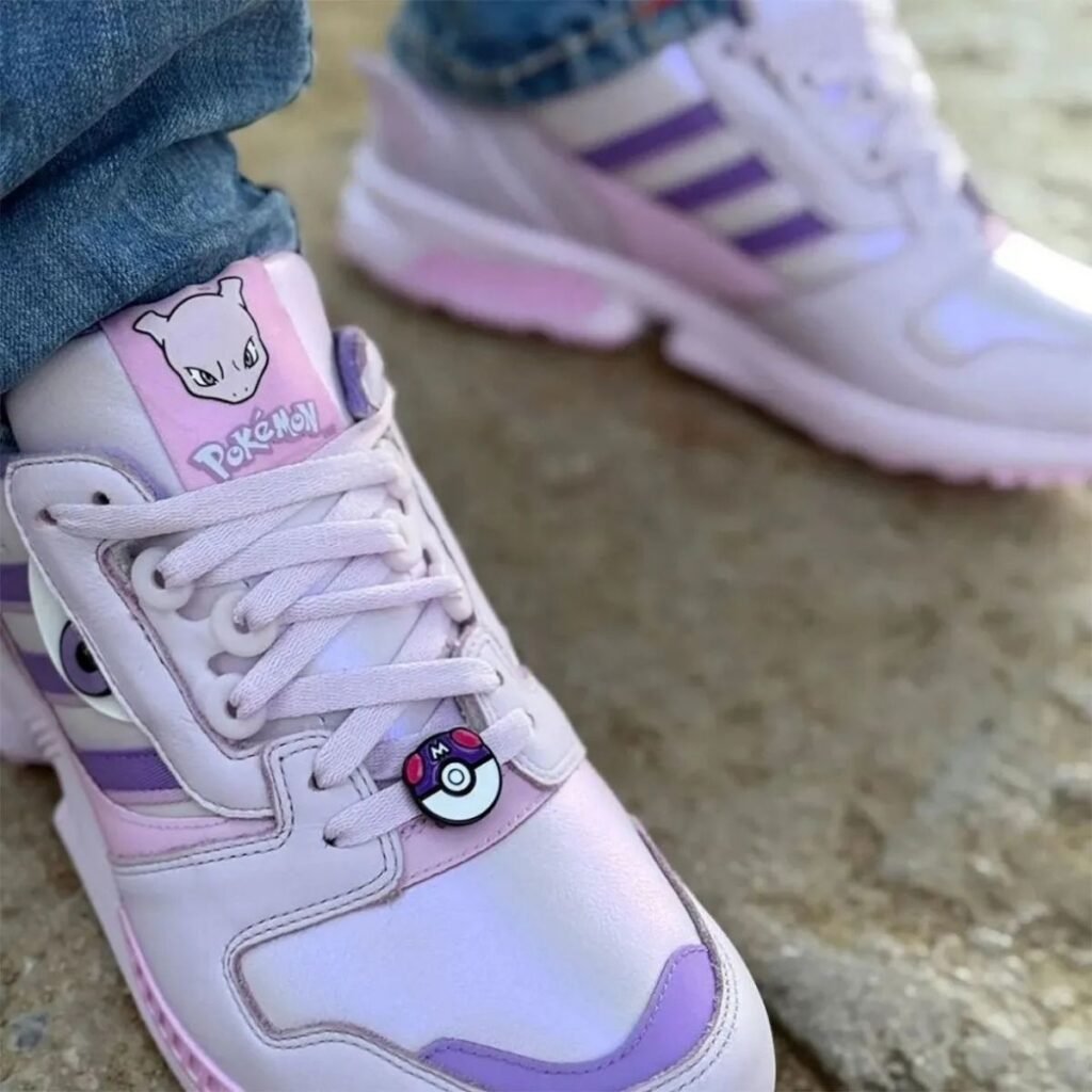 Pokemon adidas ZX 8000 Mewtwo KI5326